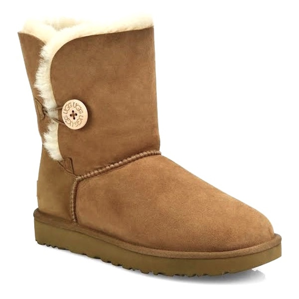 UGG Classic Bailey Short Boots